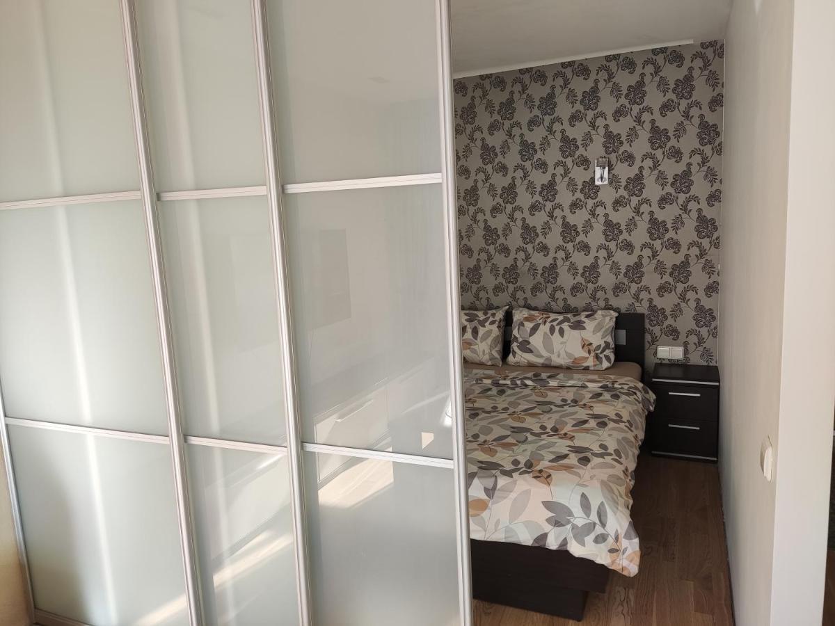 Nikoletos Apartamentai Panevėžys Buitenkant foto